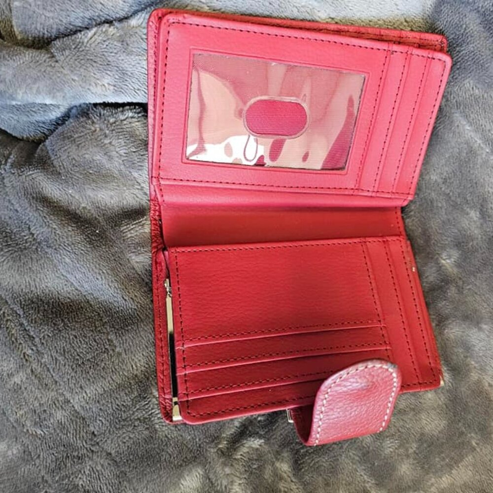 Red Wallet
